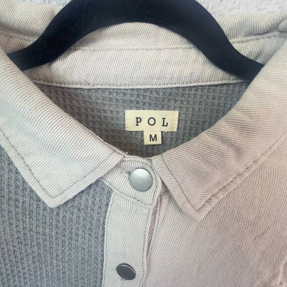 POL Distressed Patchwork Lace Medium Waffle Knit Shacket Gray Boho Jacket NWOT - Picture 3 of 8